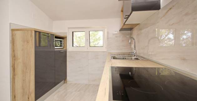 Affascinante Appartamento Sunshine n.6 – con Balcone, a 300 m dalla Spiaggia