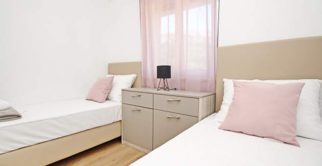 Affascinante Appartamento Sunshine n.6 – con Balcone, a 300 m dalla Spiaggia