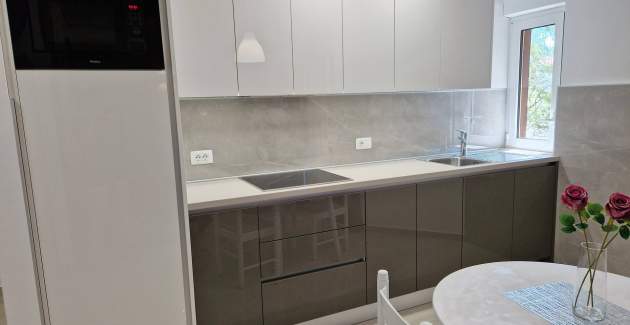 Affascinante Appartamento Sunshine DR – con Balcone, a 300 m dalla Spiaggia