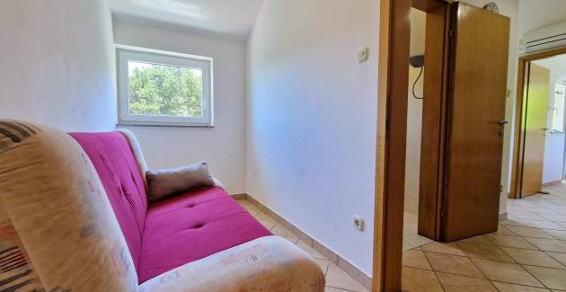 Apartment Vavrickova - with Balcony, 400m from the Beach