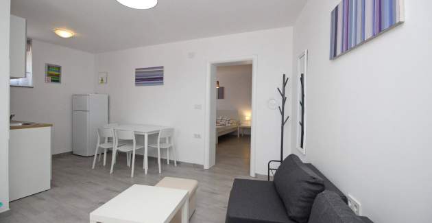 Apartman Lavanda br. 3 – Suteren razina, uz more