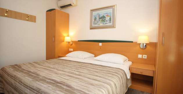 Complesso di appartamenti Villas Corinthia 1 - Posizione eccellente, a 100 metri dalla spiaggia, imm