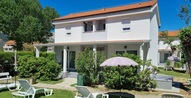 Complesso di appartamenti Villas Corinthia 9 - Posizione eccellente, a 100 metri dalla spiaggia, imm