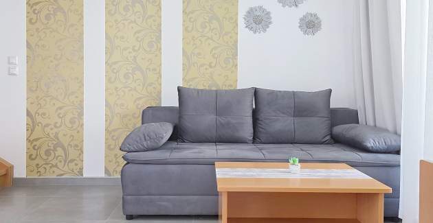 Apartmanski kompleks Villas Corinthia 13 - Vrhunska lokacija, 100m od plaže, okruženo zelenilom