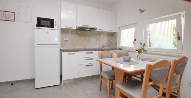 Complesso di appartamenti Villas Corinthia 13 - Posizione eccellente, a 100 metri dalla spiaggia, im