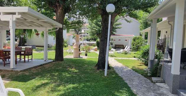 Complesso di appartamenti Villas Corinthia 18 - Posizione eccellente, a 100 metri dalla spiaggia, im