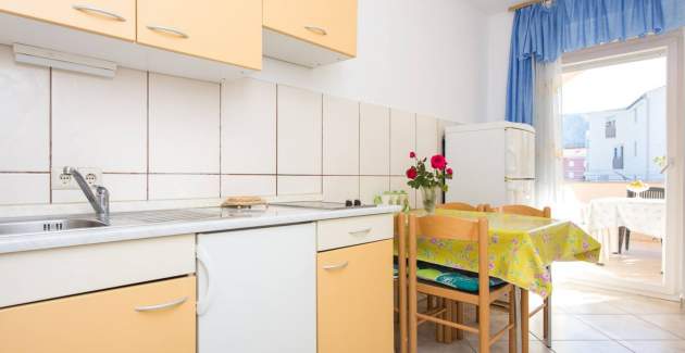 Apartment Zic Nr. 3 – mit Terrasse, 350 m vom Strand entfernt