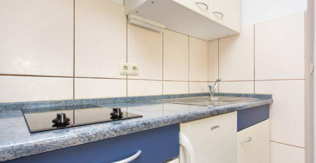 Appartamento Mrakovcic n. 4 - con balcone, a 350 m dalla spiaggia