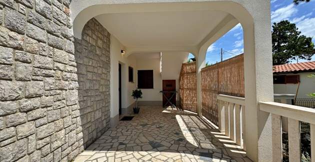 Appartamento Zeljka – 15 m dal mare, vista mare