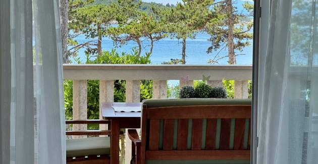Appartamento Zeljka – 15 m dal mare, vista mare