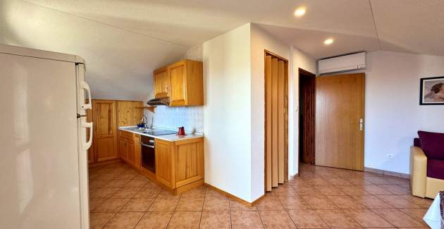 Apartman Pavle 3 – potkrovlje, pogled more