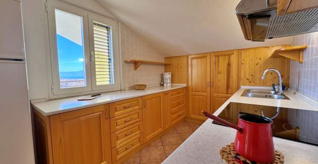 Apartman Pavle 3 – potkrovlje, pogled more