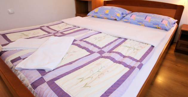 Apartment Lucijana No.1 - with Balcony, 150 m from the Beach