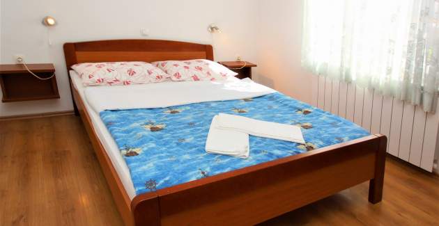 Apartment Lucijana No.2 - with Balcony, 150 m from the Beach