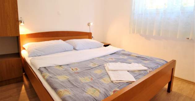 Apartment Lucijana No.9 - with Terrace, 150 m from the Beach