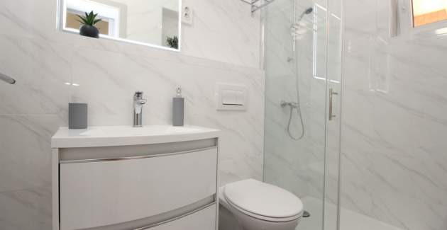 Ferienwohnung Petrica Nr. 2 – mit Balkon – im ruhigen Dorf Jurandvor bei Baška gelegen.