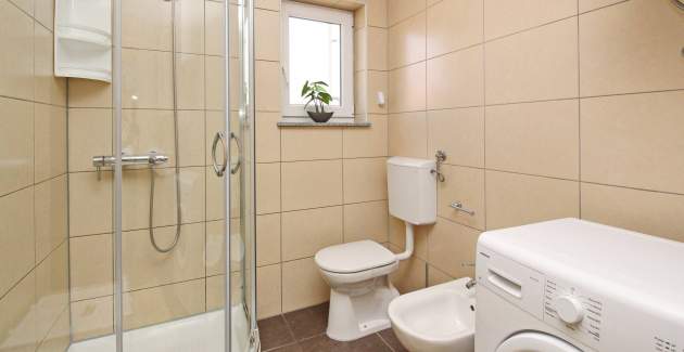 Appartamento Osmanovic A4 – con Balcone e Parcheggio