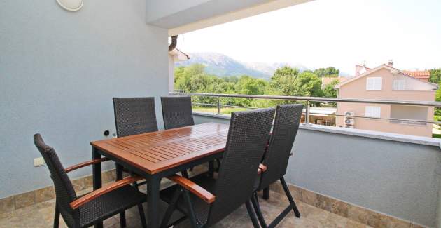 Appartamento Osmanovic A4 – con Balcone e Parcheggio