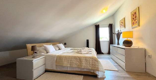 Apartment Lure – Sea View