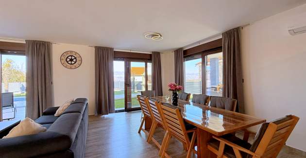 Villa Kockar mit Swimmingpool