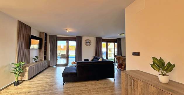 Villa Kockar mit Swimmingpool