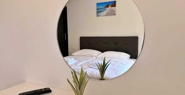 Apartment Lavanda Verde 2 — with Pool