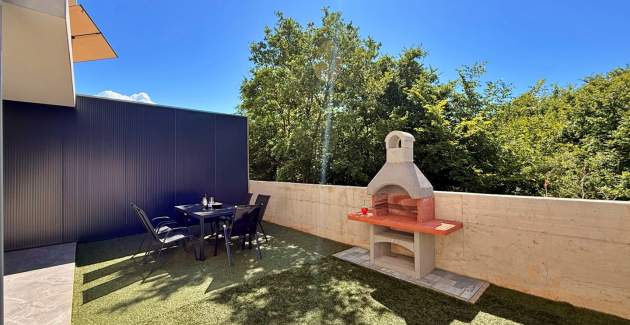 Apartment Lavanda Verde 2 — with Pool
