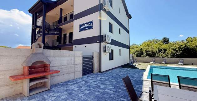 Apartment Lavanda Verde 3 — with Pool