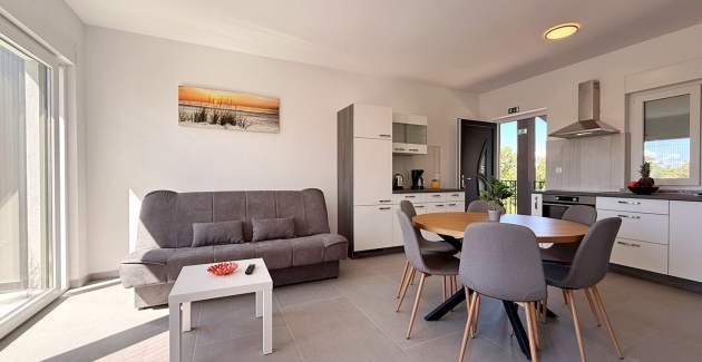 Apartment Lavanda Verde 5 — with Pool