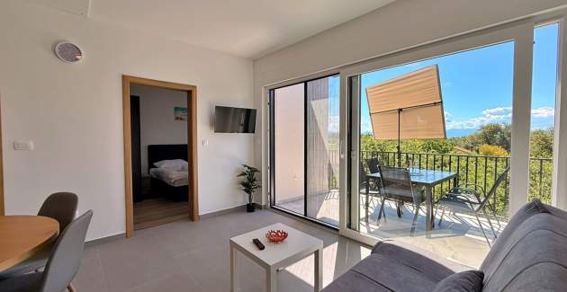 Apartment Lavanda Verde 5 — with Pool