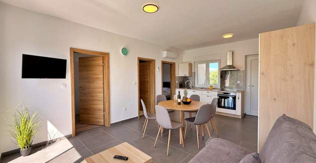 Apartment Lavanda Verde 6 — with Pool
