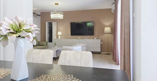 Appartamento Gabrijela per 4 persone – con terrazza, a 450 m dalla spiaggia