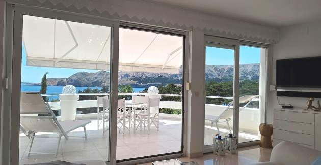 Apartment No. 6 Ecstasy – adults only