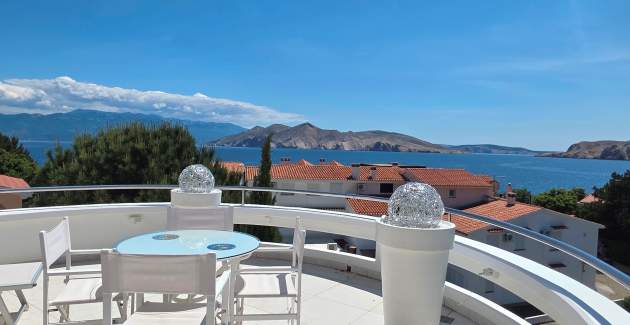 Apartment No. 6 Ecstasy – adults only