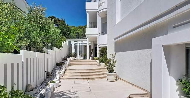 Apartment No. 6 Ecstasy – adults only