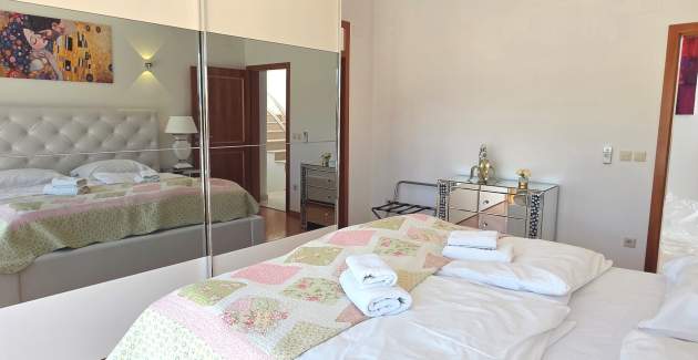 Apartment No. 6 Ecstasy – adults only