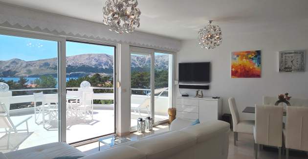 Apartment No. 6 Ecstasy – adults only