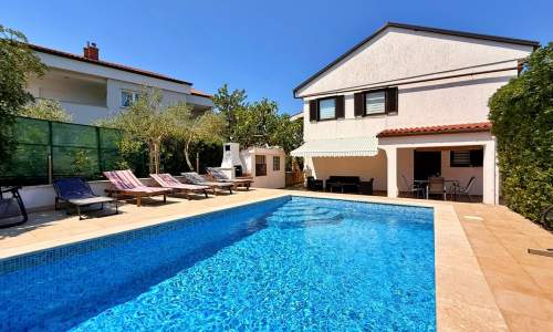 Appartamento Zeljko A4 con piscina e terrazza