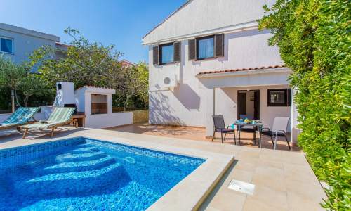 Apartment Zeljko A2 with Pool