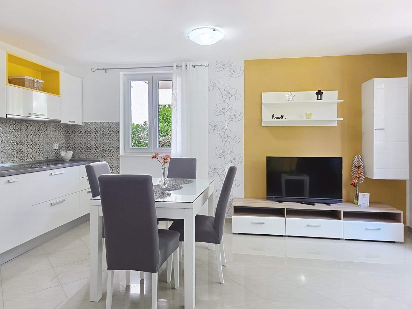 Apartment Gorica 2 No.3 - with Terrace and Pool