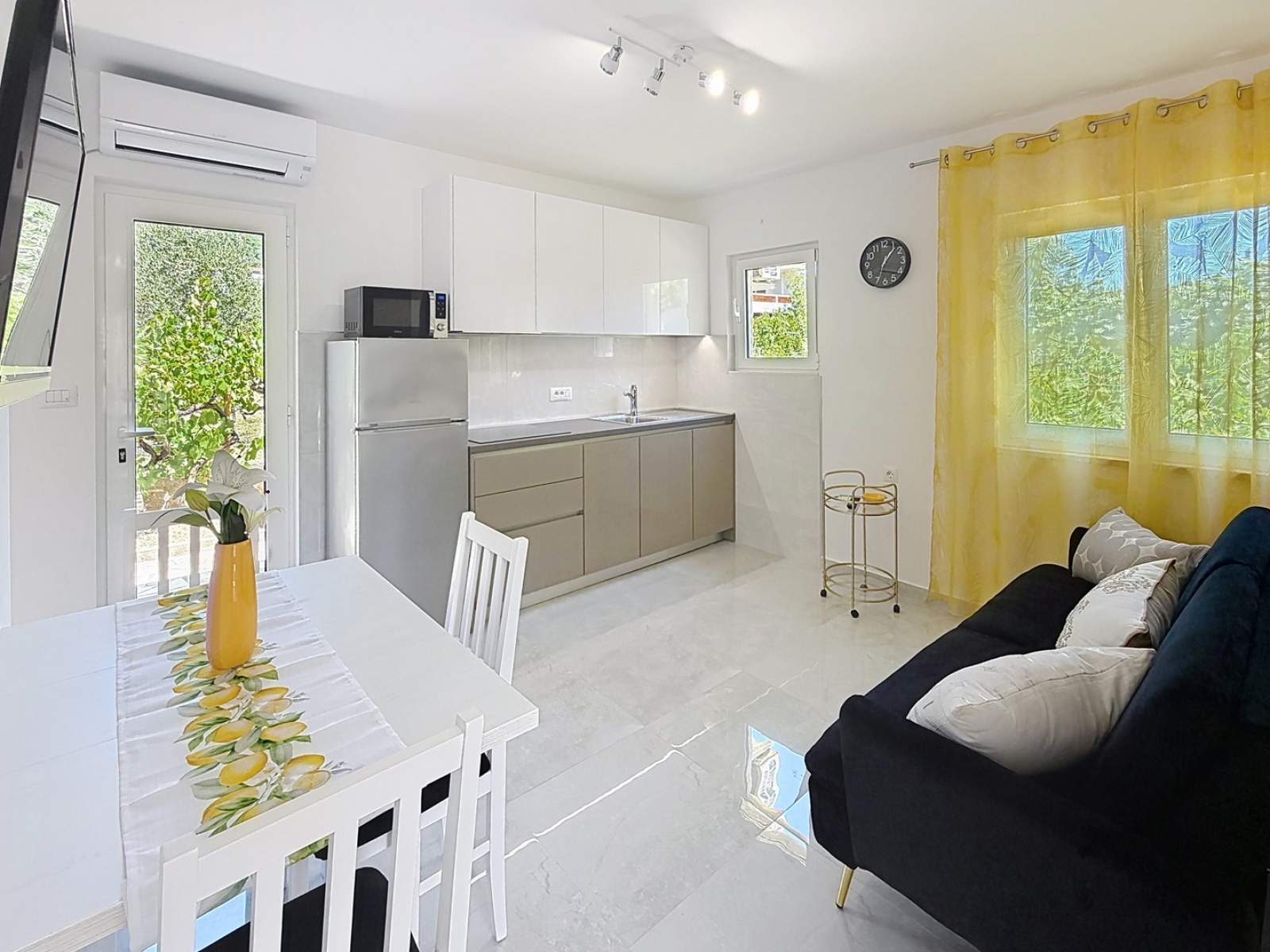 Charming Apartment Gabrijela 2 - for 2 Persons, with Terrace