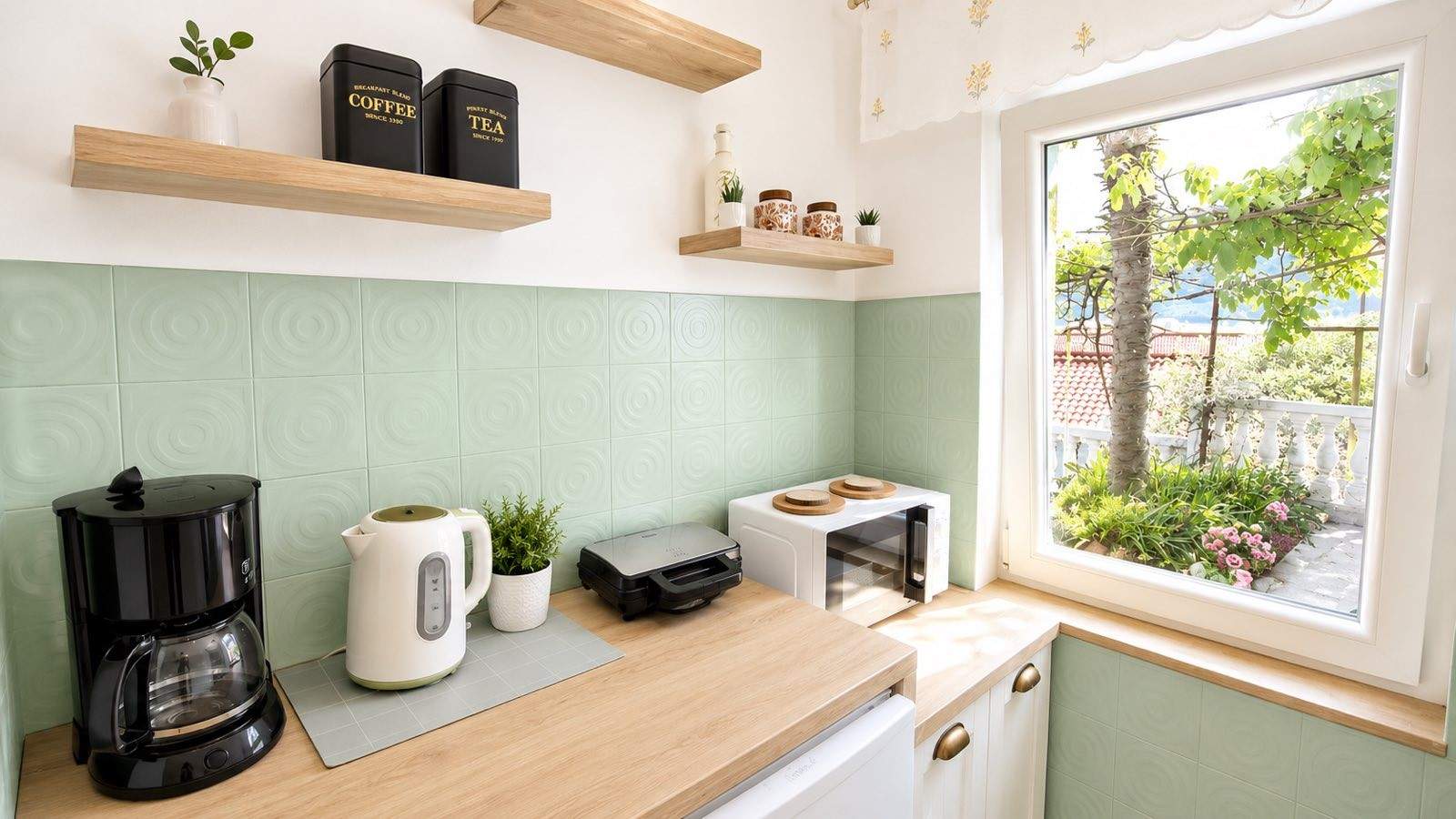 Apartment Radojevic - on two Floors, with Parking