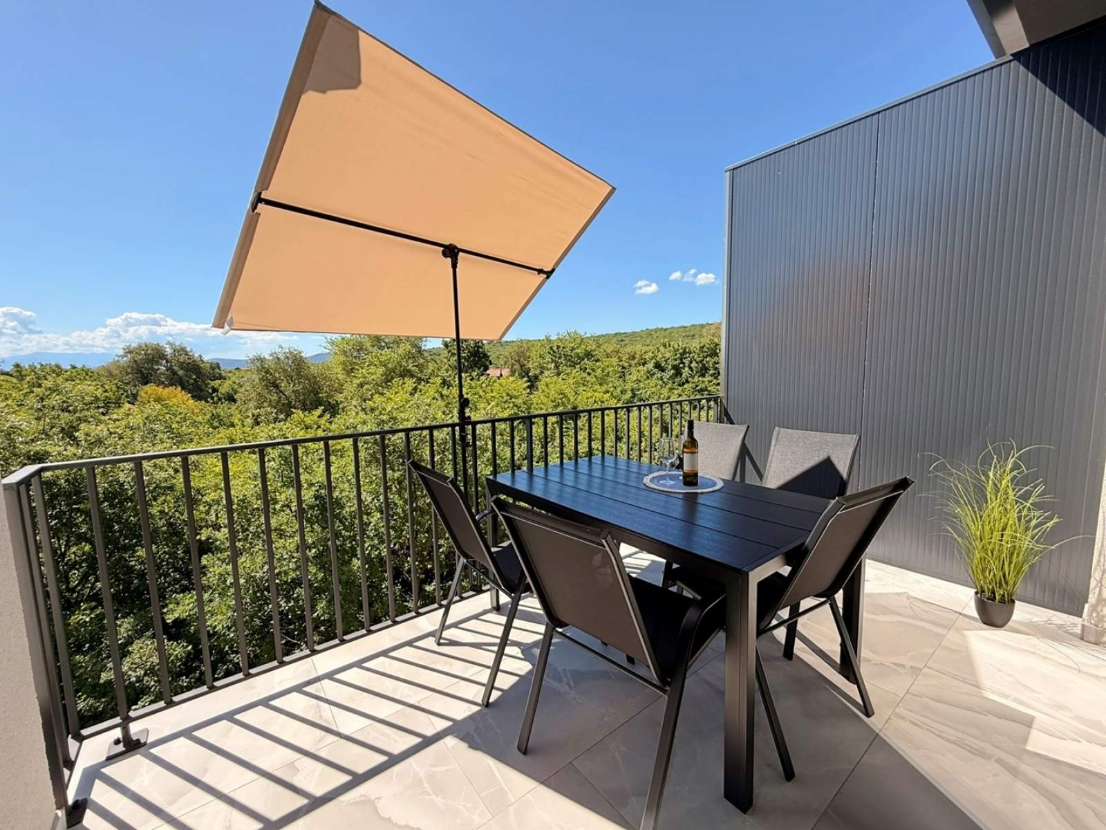 Apartment Lavanda Verde 5 — with Pool