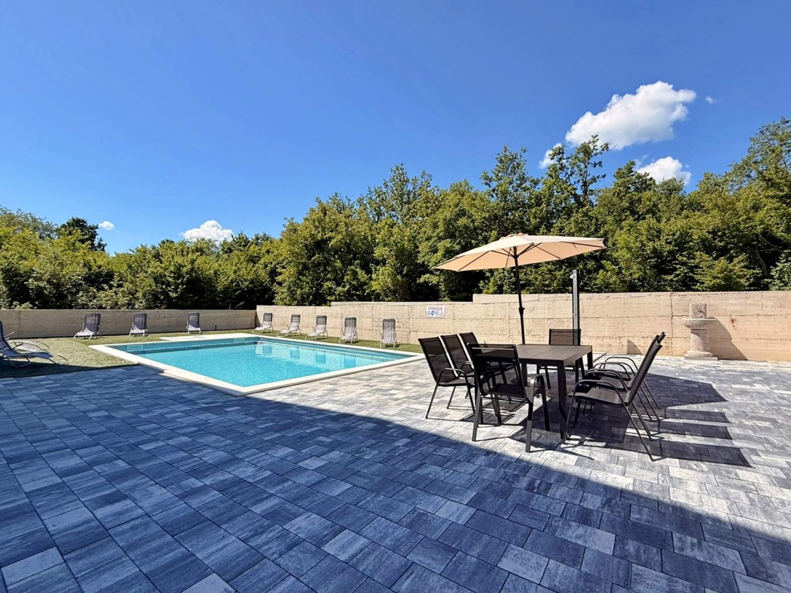 Apartment Lavanda Verde 6 — with Pool