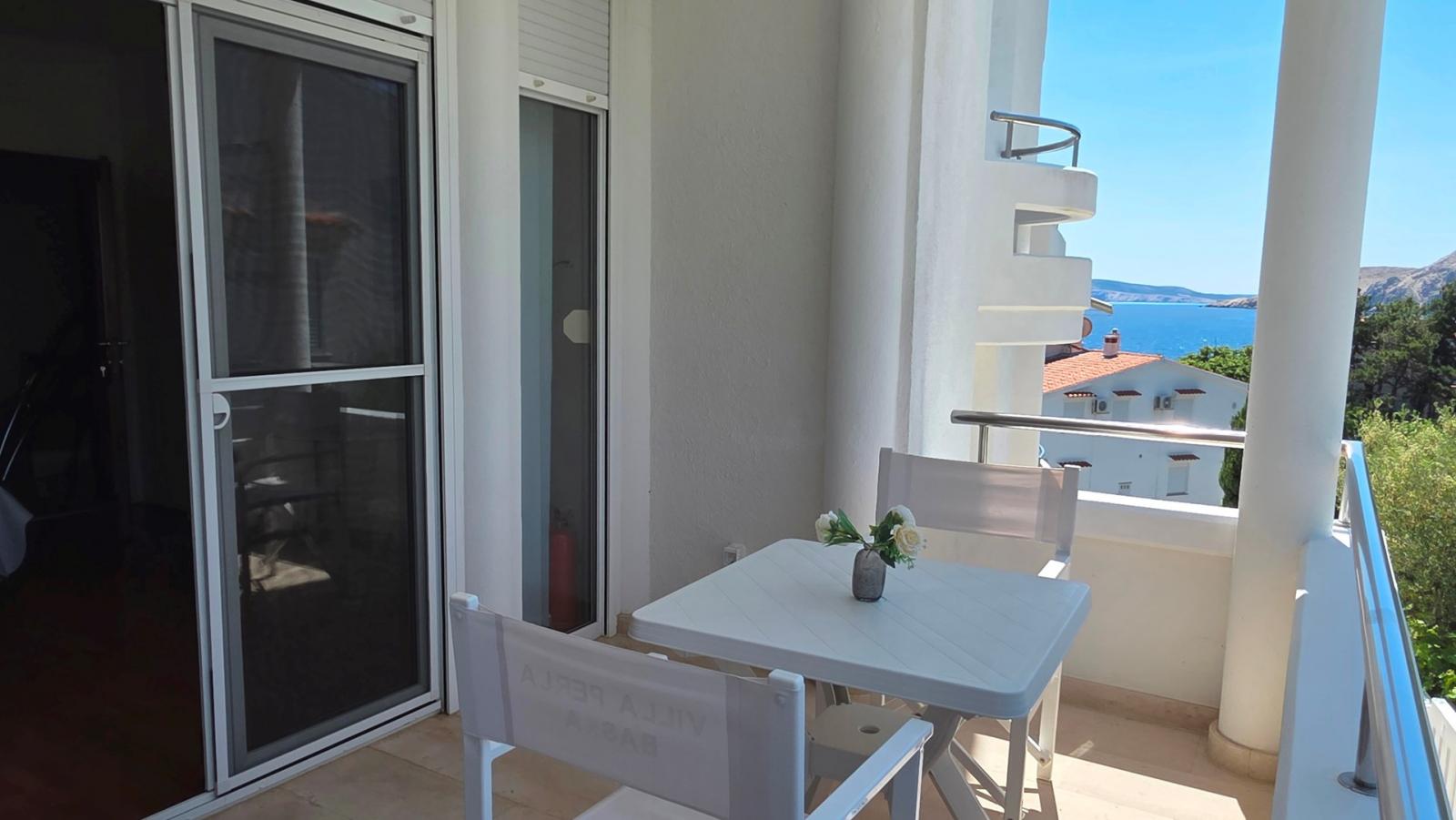 Studio Apartment No. 4 Heaven – adults only